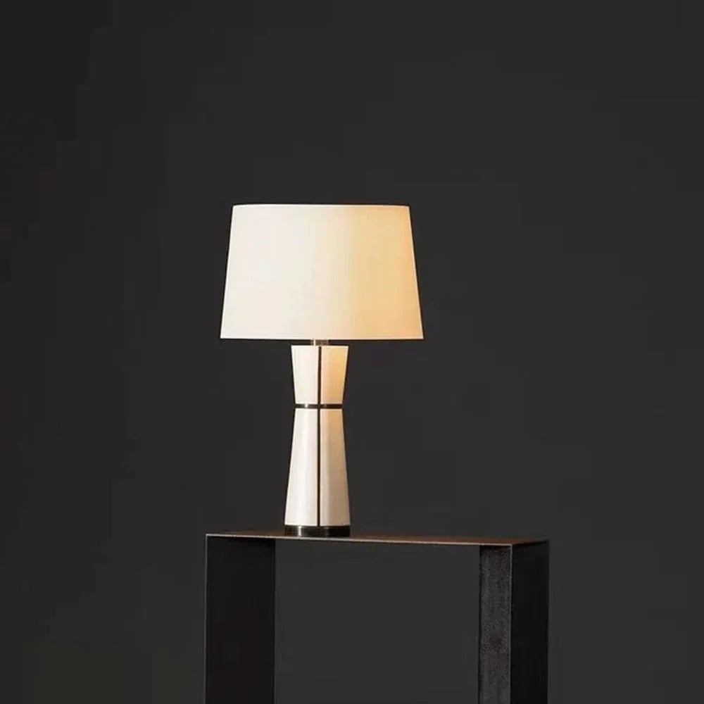 Audara-American Simple Designer Model House Desk Light Modern Creative White Fabric Desk Lamp Living Room Bedroom Study Office Table Lamp Restaurant B&B Hotel Decoration Lighting Fixture