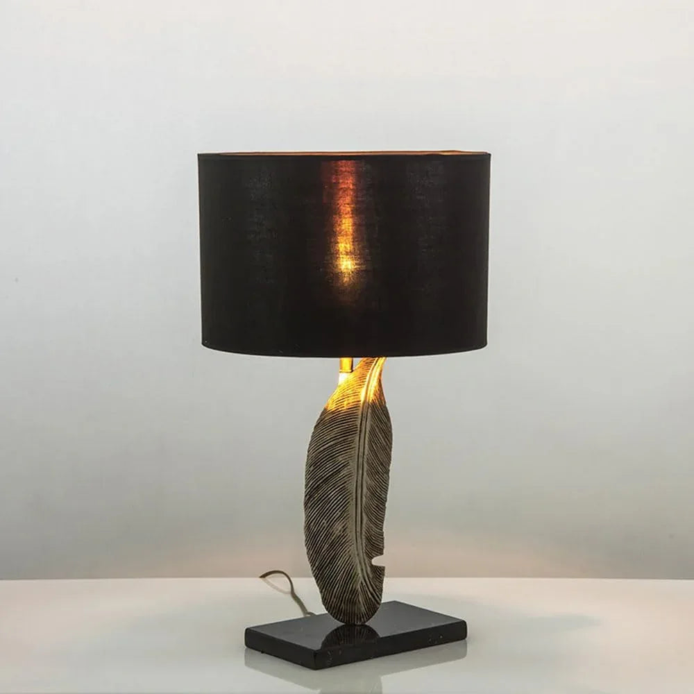 Audara-Creative Art Living Room Bedroom Bedside Desk Light Study Office Apartment Villa Desk Lamp Sample Room Backdrop Club Bar Decoration Table Lamp Personalized Fashion Resin Fabric Lighting Fixture