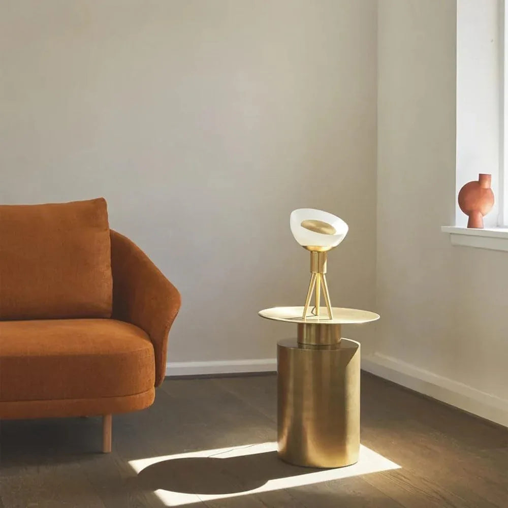 Audara-Creative Personalized Model Room Showroom Showcase Desk Light Modern Luxury Triangle Stand Marble Desk Lamp Hotel Room Restaurant Coffee Shop Table Lamp Farmhouse Villa Lighting Fixture
