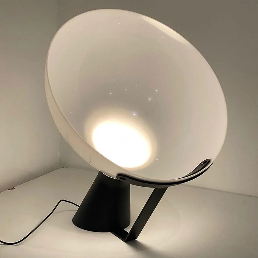 Audara-Postmodern Personalized Bedroom Bedside Desk Light Fashion Office Study Room Reading Desk Lamp Creative Acrylic Resin Table Lamp Cafe Hotel Front Desk Decoration Lighting Fixture