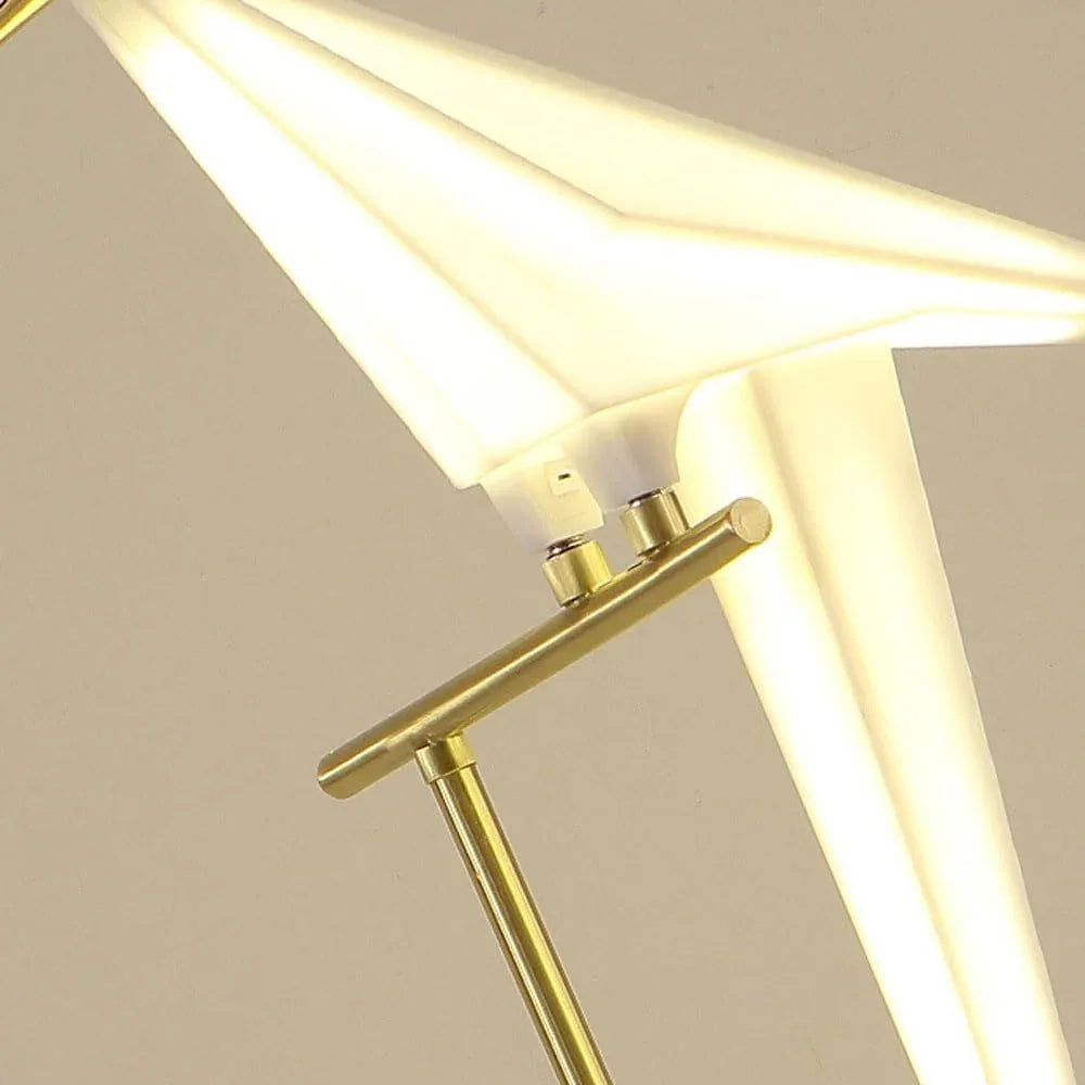 Audara-Postmodern Creative Study Office Desk Light Simple Art Bird-Shaped Metal Desk Lamp Bedroom Living Room Dormitory Table Lamp Apartment Cafe Western Restaurant Decoration Lighting Fixture