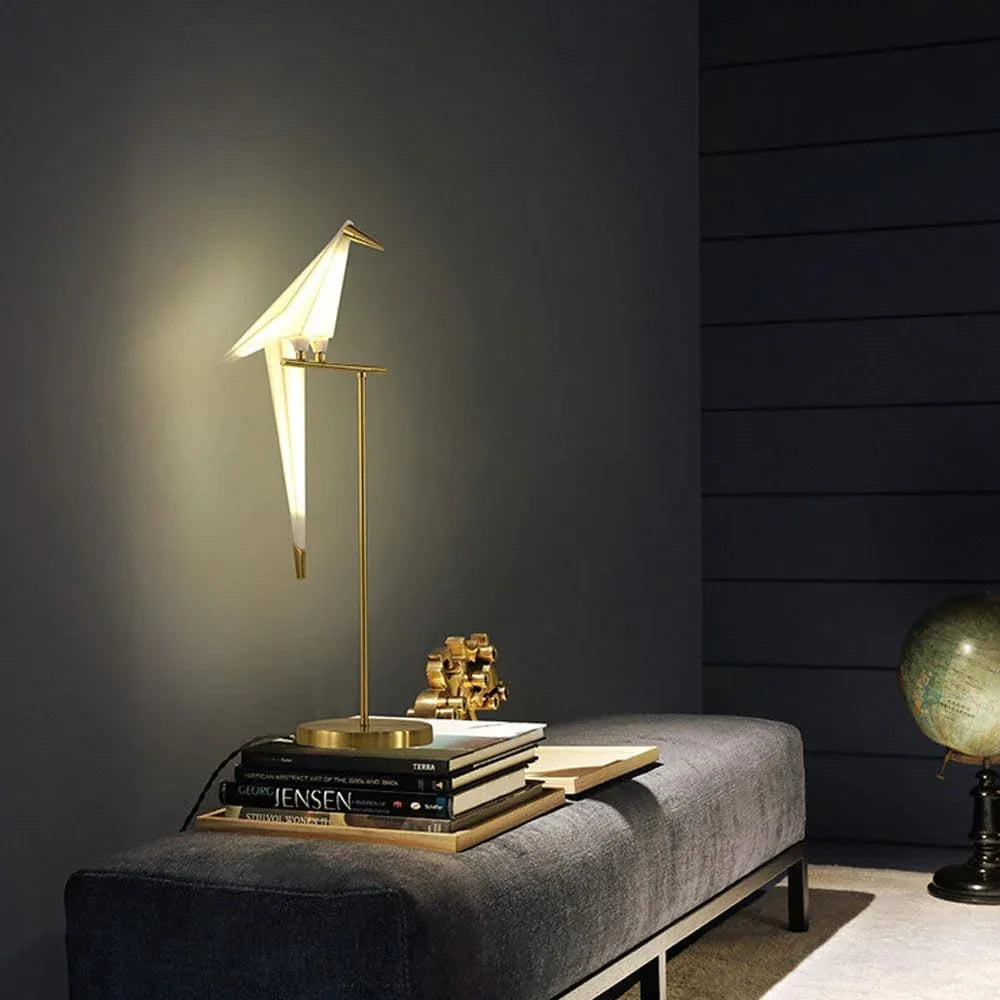 Audara-Postmodern Creative Study Office Desk Light Simple Art Bird-Shaped Metal Desk Lamp Bedroom Living Room Dormitory Table Lamp Apartment Cafe Western Restaurant Decoration Lighting Fixture