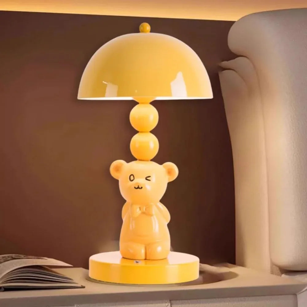 Audara-Creative Ambience Bedroom Bedside Desk Light Warm Cute Metal Resin Desk Lamp Living Room Office Apartment Table Lamp Villa Mall Front Desk Amusement Park School Lighting Fixture