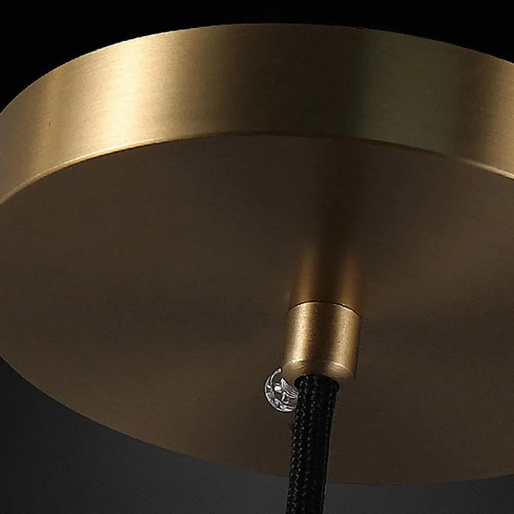 Audara-5-inch Modern Minimalist Crystal Pendant Light. Its Small Size Makes It Suitable for Various Spaces Such As Bedrooms, Kitchen Islands, Dining Rooms, Hotels, Bars, and Cafes.
