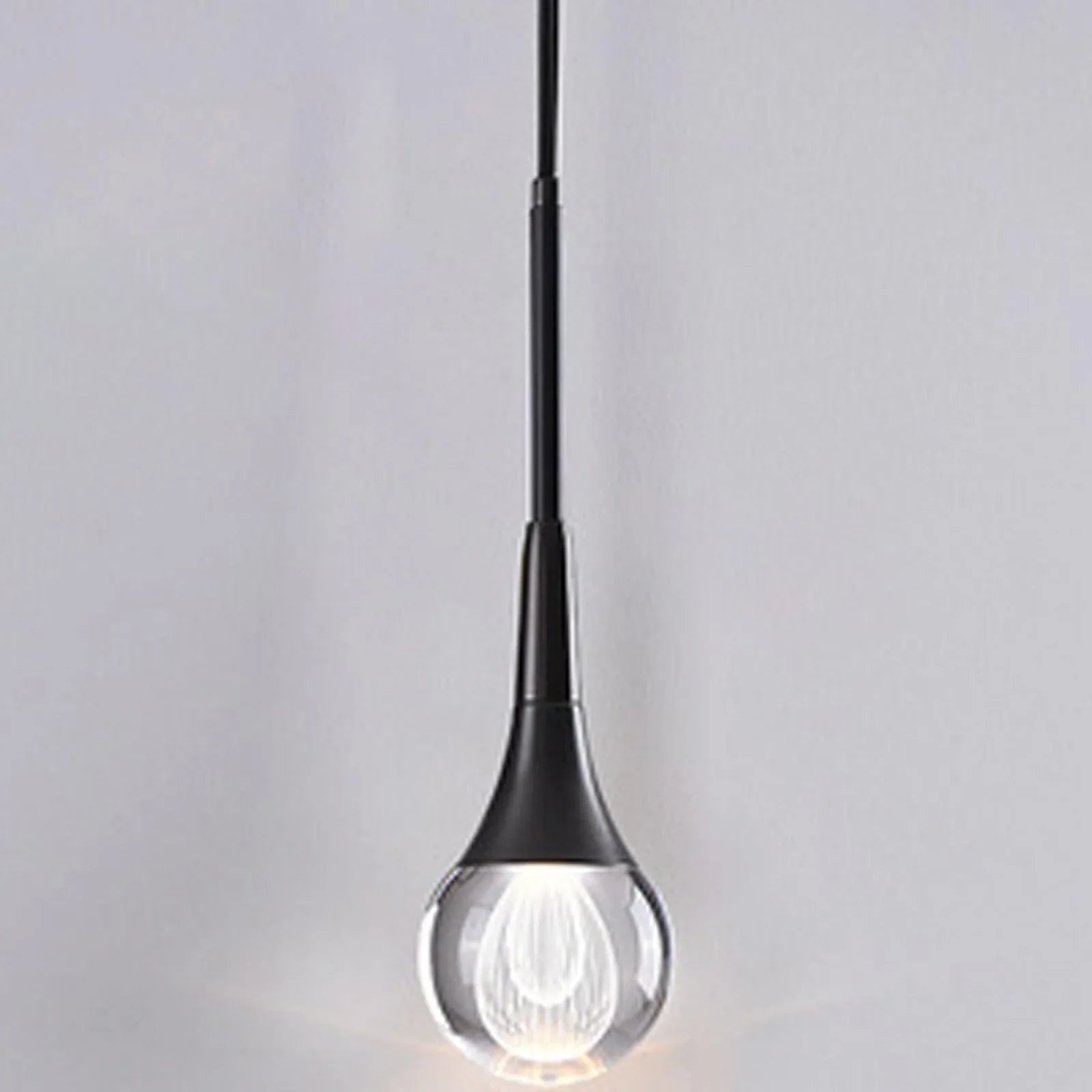 Audara-4-inch Modern Minimalist Crystal Pendant Light Fixture in Teardrop Shape, Suitable for Various Spaces Such As Bedrooms, Kitchen Islands, Dining Rooms, Hotels, Bars, and Cafes. B