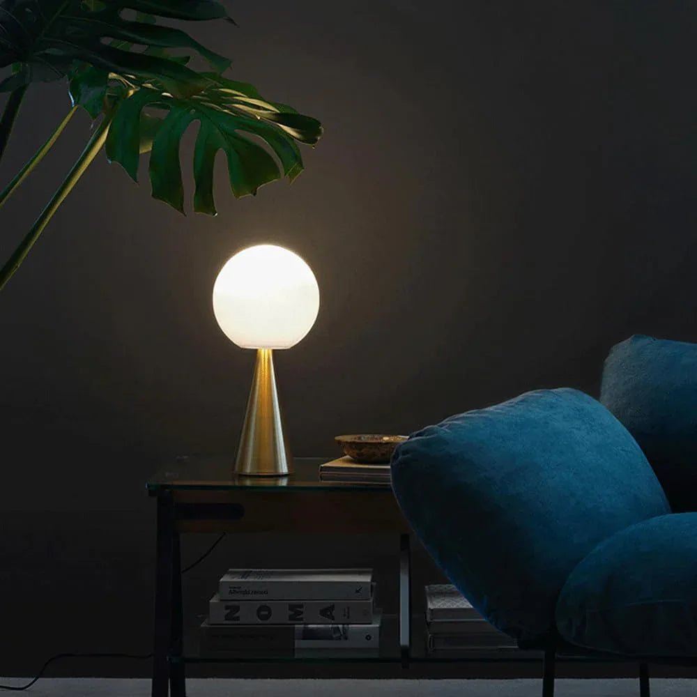 Audara-Luxury Postmodern Office Dormitory Apartment Desk Light Simple Metal White Spherical Glass Desk Lamp Fashion Living Room Bedroom Bedside Table Lamp B&B Villa Hotel Front Desk Lighting Fixture