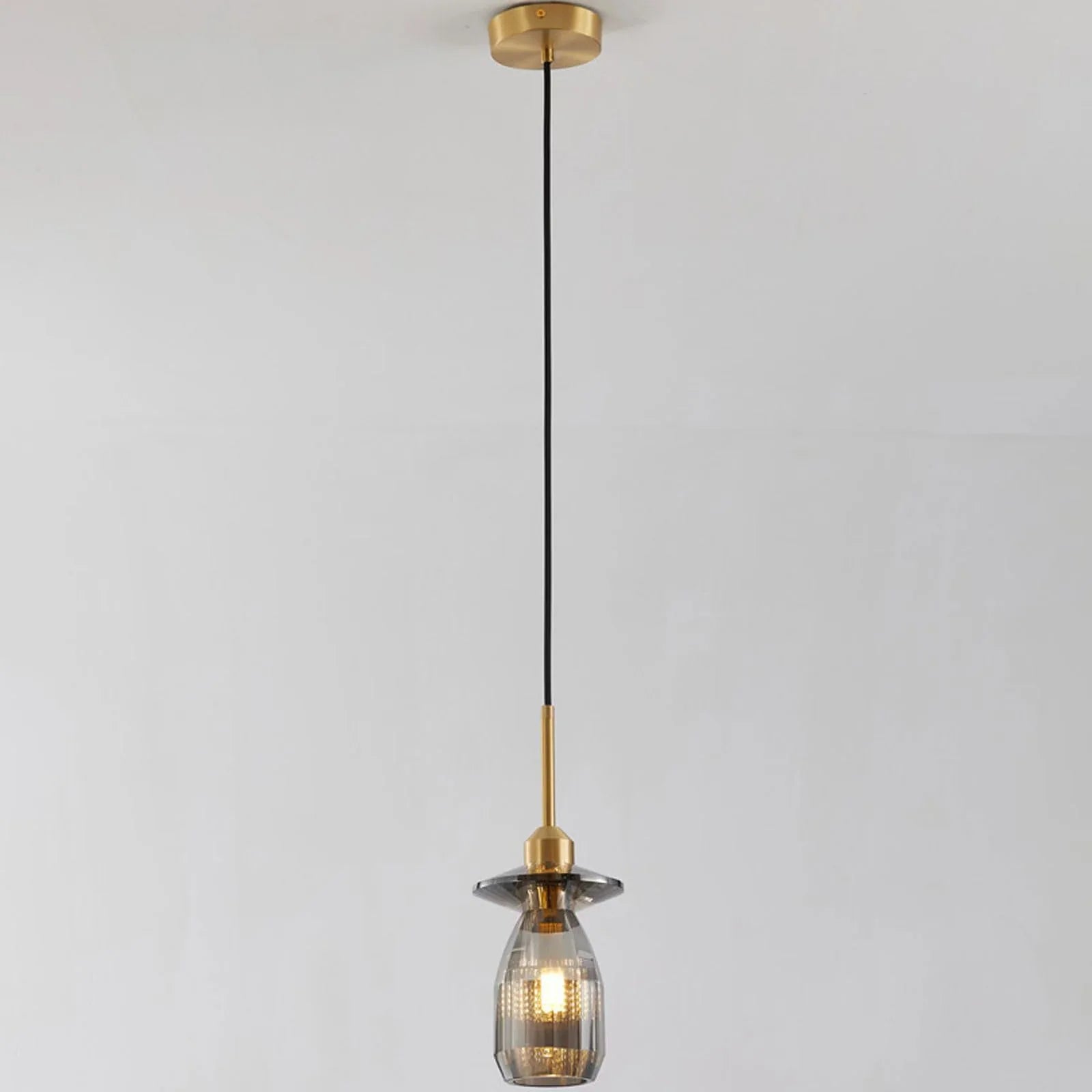 Audara-5-inch Crystal Pendant Light, Minimalist and Luxurious Bohemian Style Decorative Chandelier, Suitable for Various Scenarios Such As Bedrooms, Hotels, Studies, Bedside Tables, and Entryways. B