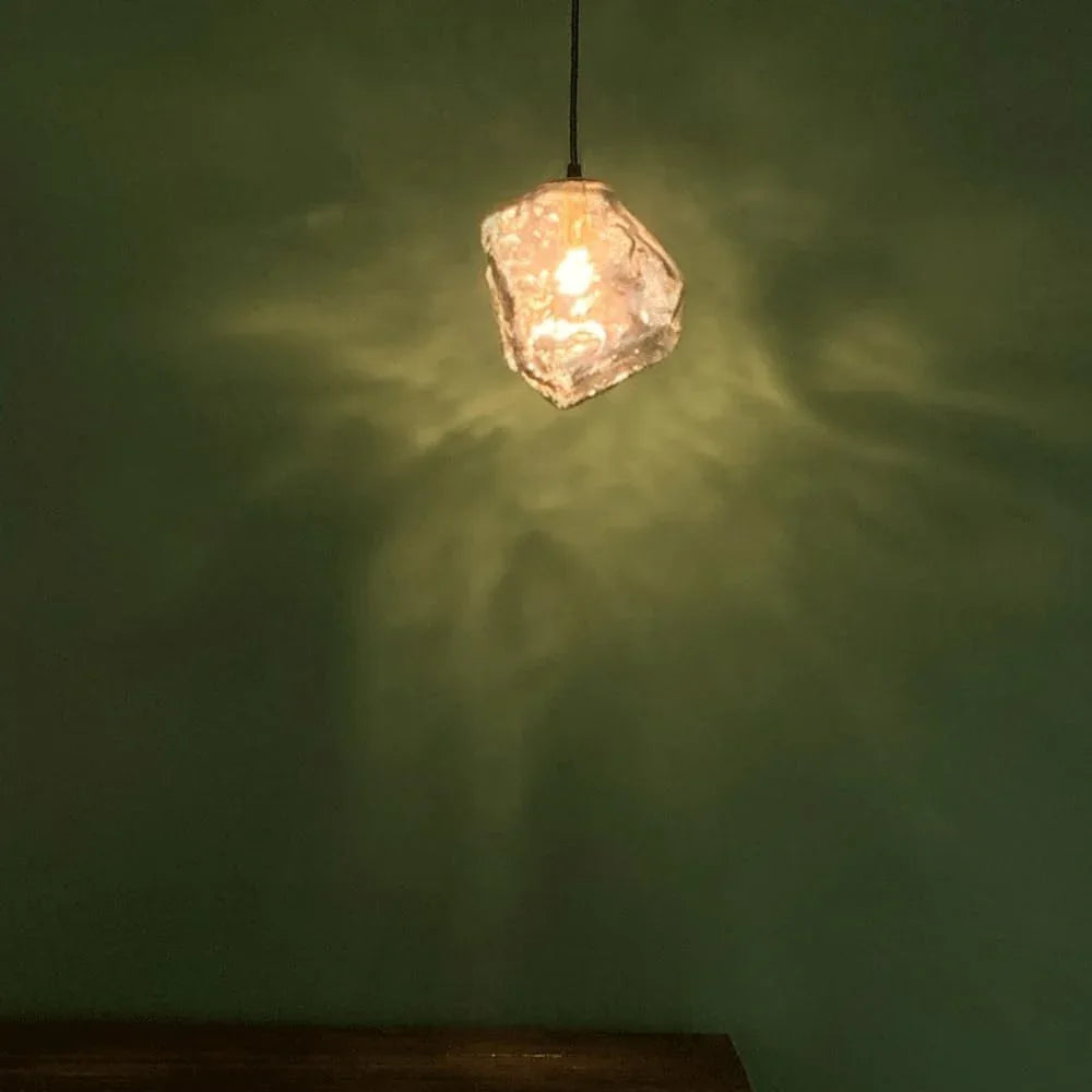 Audara-Crystal Pendant Light, Small-Sized Ice Cube-Shaped Decorative Bedroom Chandelier, Modern and Luxurious Style, Suitable for Various Spaces Such As Hotels, Kitchen Islands, Entryways, and Cafes