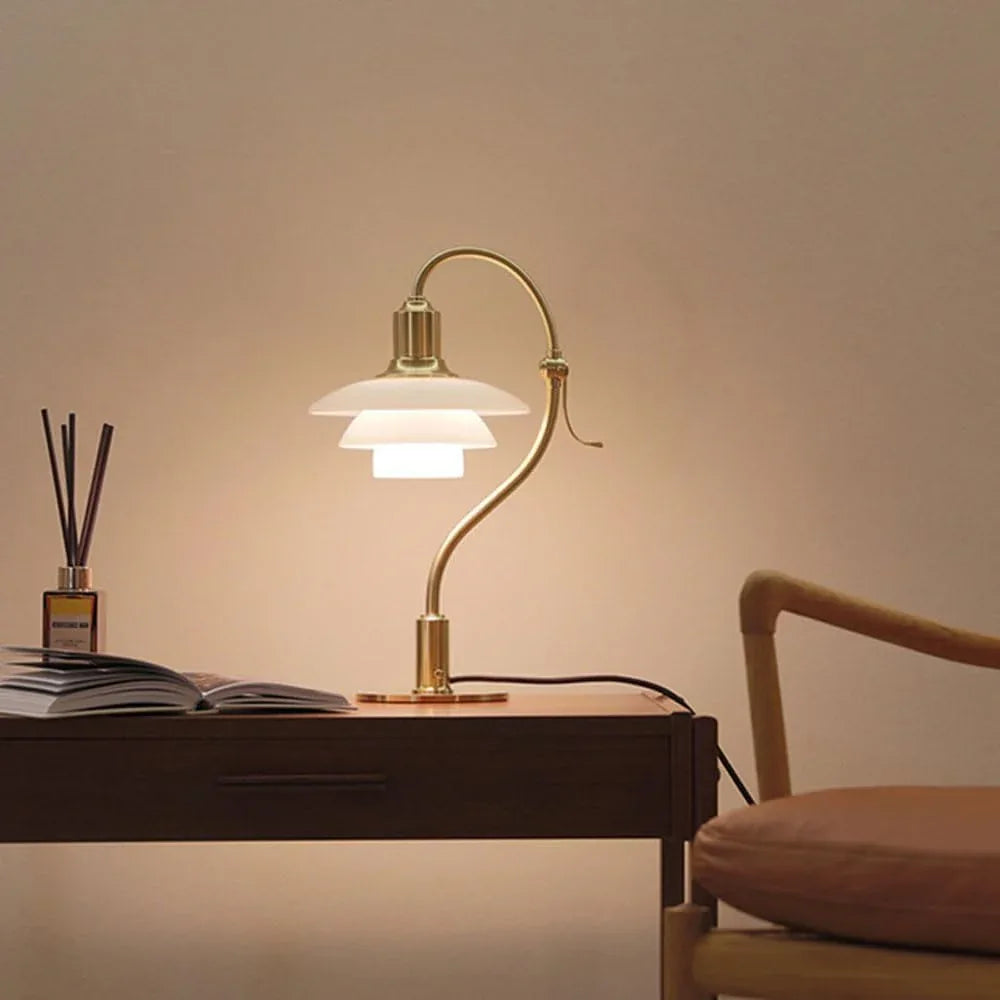 Audara-Classic Creative Bedroom Study Desk Light Luxury High-end Metal Desk Lamp Office Apartment Restaurant Table Lamp Farmhouse Villa Library Hotel Room Mall Front Desk Lighting Fixture