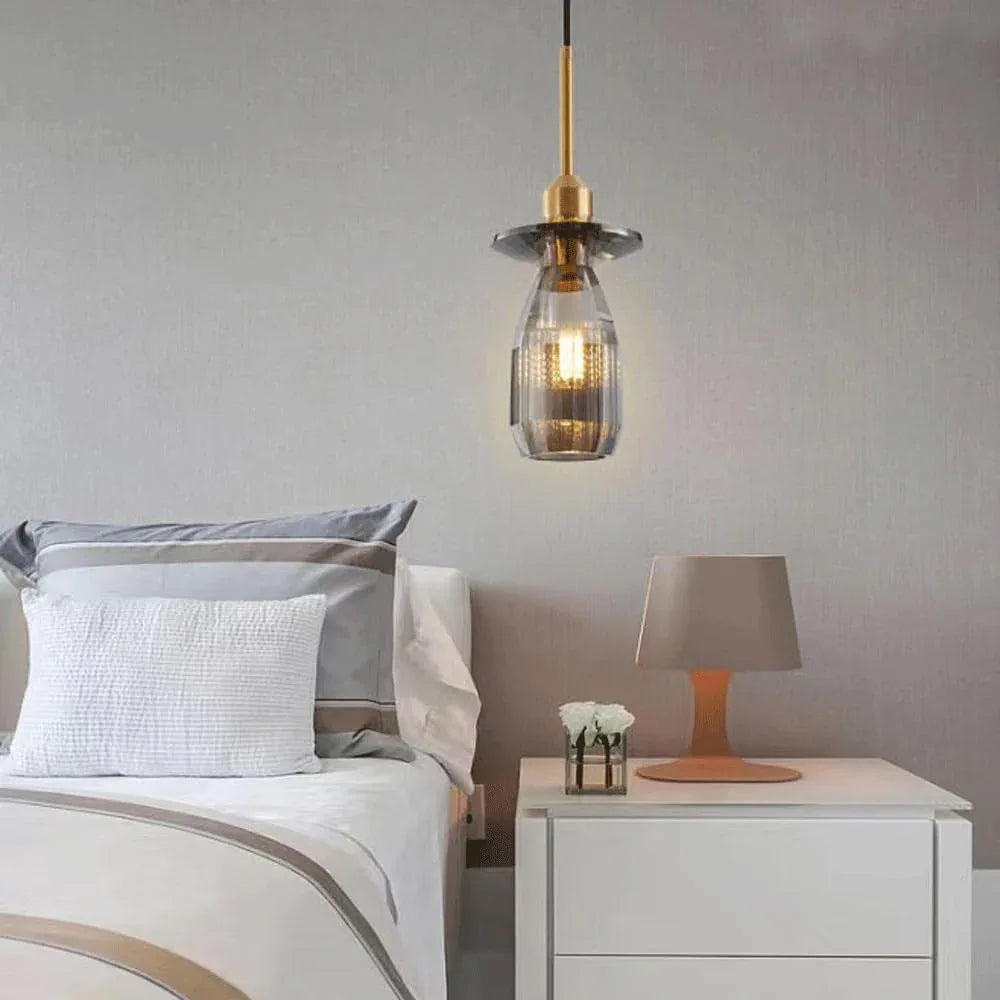Audara-5-inch Crystal Pendant Light, Minimalist and Luxurious Bohemian Style Decorative Chandelier, Suitable for Various Scenarios Such As Bedrooms, Hotels, Studies, Bedside Tables, and Entryways.