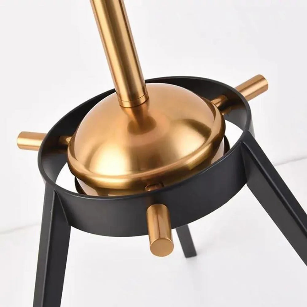 Audara-Scandinavian Minimalist Showroom Model House Showcase Desk Light Creative Tripod Stand Metal Desk Lamp Living Room Office Apartment Dormitory Table Lamp Hotel Front Desk Club Lighting Fixture