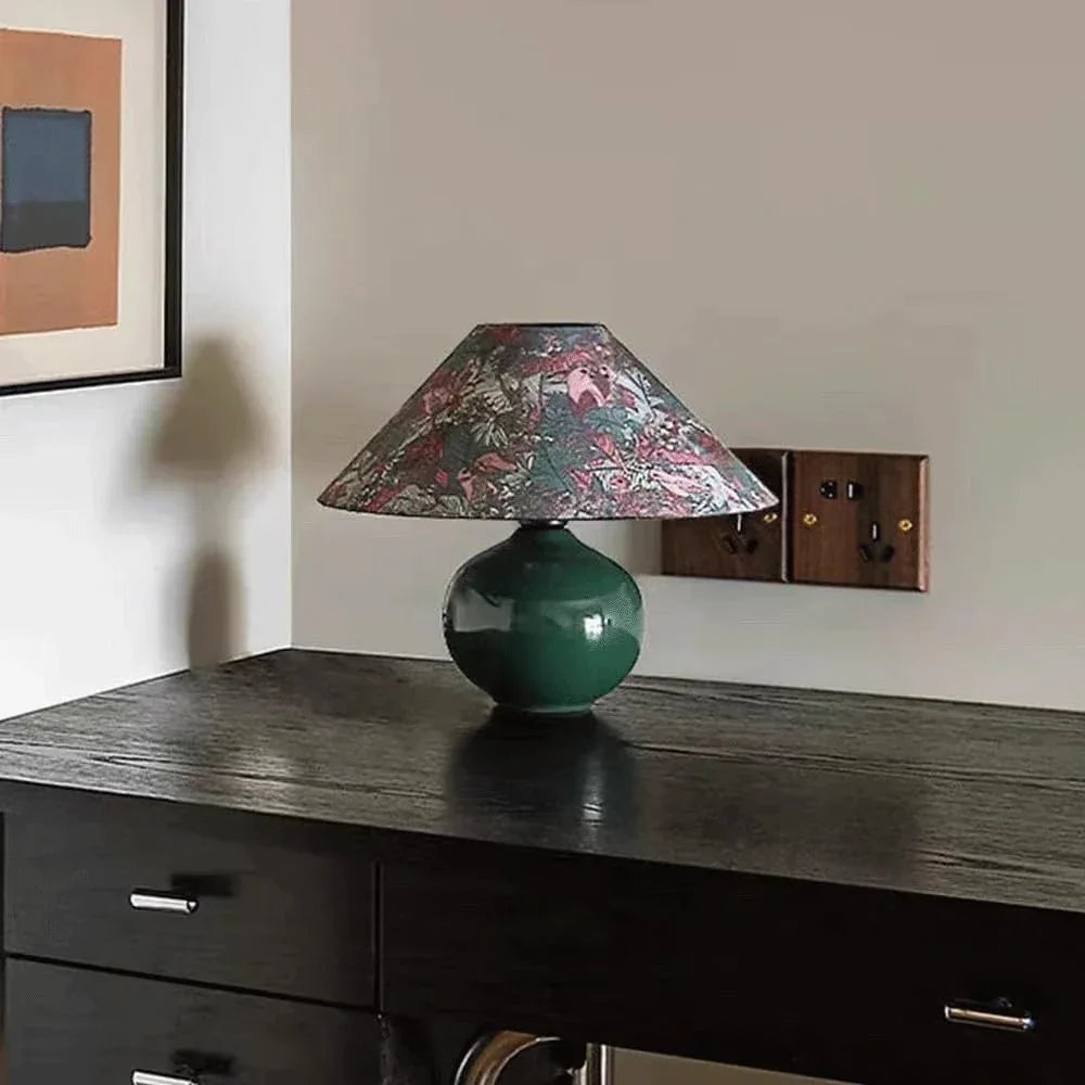 Audara-Warm Retro Study Bedroom Desk Light Romantic Living Room Sofa Bedside Desk Lamp French Fabric Dark Ceramic Table Lamp Cafe Mall Bar Villa Club Decoration Lighting Fixture