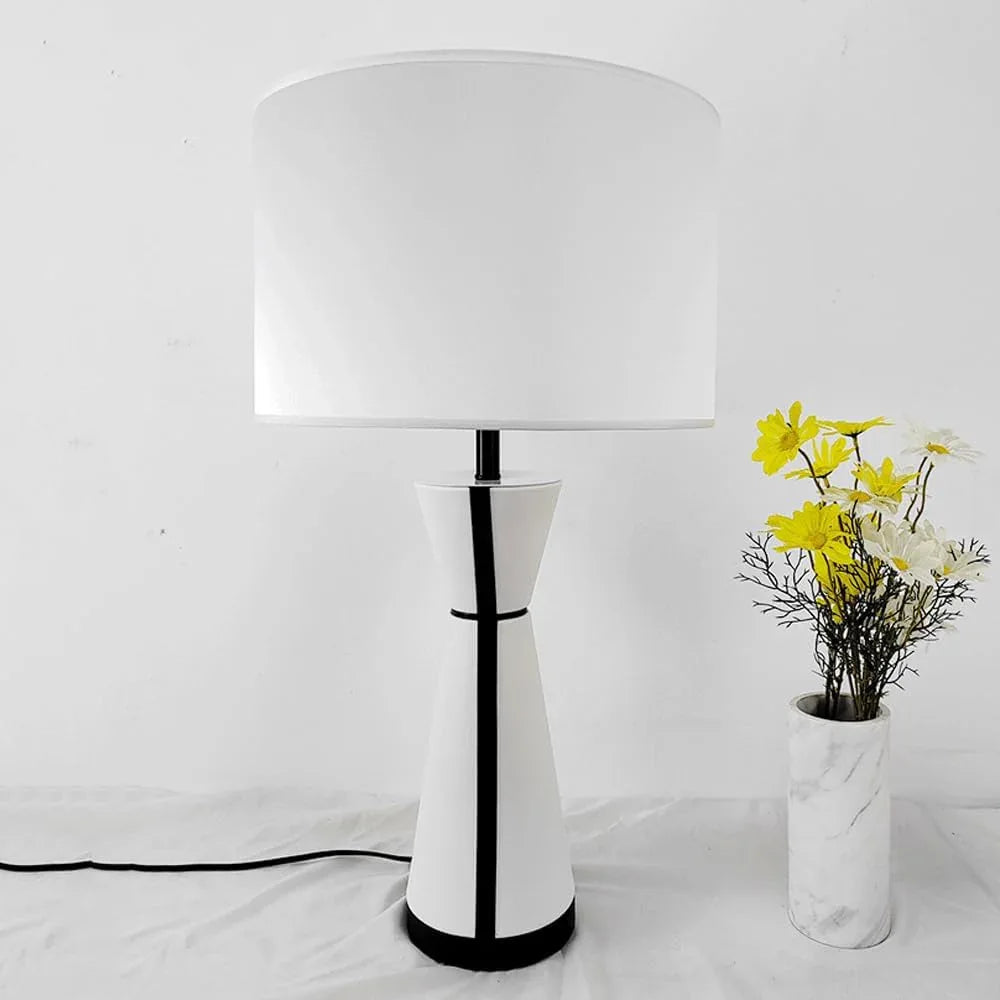 Audara-American Simple Metal Leather Desk Light Luxury Living Room Study Room Counter Desk Lamp Bedroom Bedroom Apartment Office Table Lamp Villa Club Mall B&B Model Home Lighting Fixture