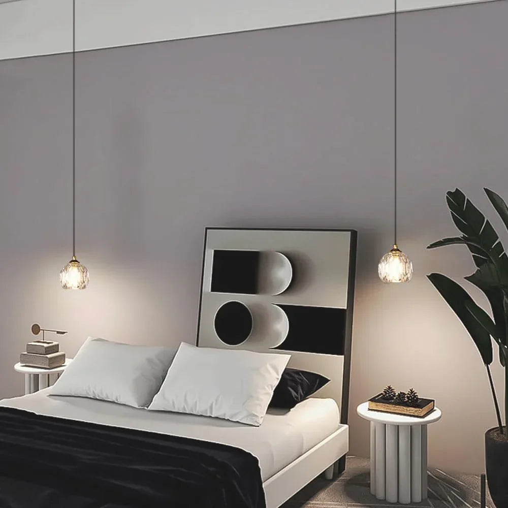 Audara-Crystal Pendant Light, 4-inch, European Modern Minimalist Style, Suitable for Installation in Various Spaces Such As Bedrooms, Hotels, Restaurant Entryways, Cafes, and Kitchen Islands.