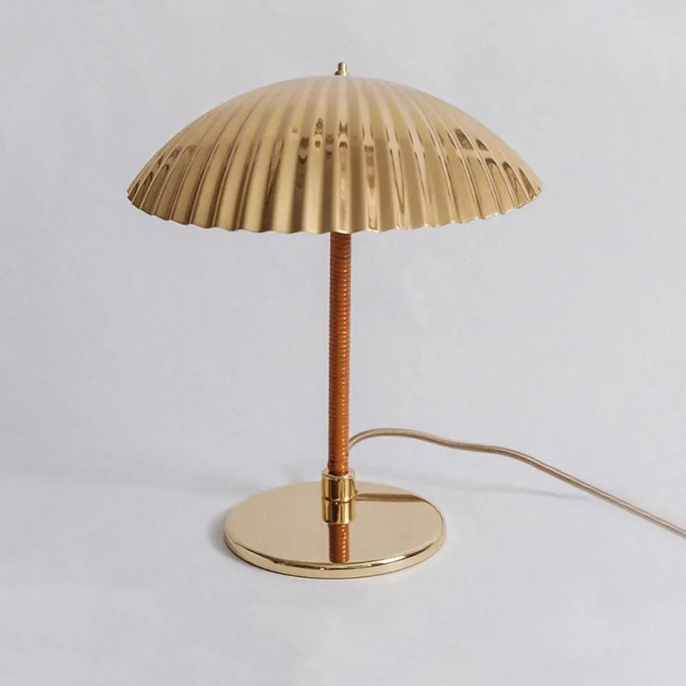 Audara-High-end Ambience Study Office Desk Light Luxury Art Shell Shape Brass Desk Lamp Showroom Model Room Restaurant Table Lamp Villa Hotel Front Desk Showcase Lighting Fixture
