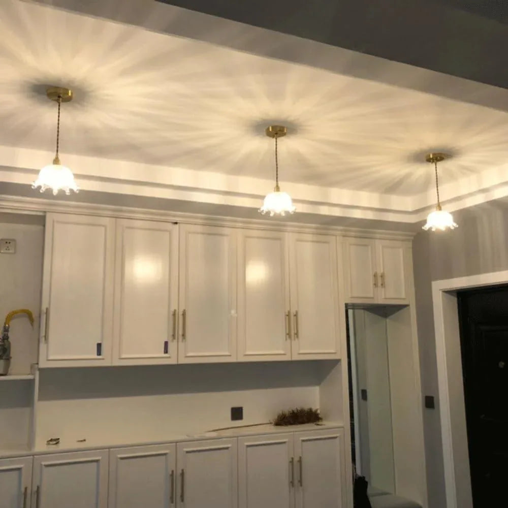 Audara-Crystal Pendant Light, 6-inch, Modern and Luxurious Style, Suitable for Lighting in Various Places Such As Bedrooms, Hotels, Restaurants, and Kitchen Islands.