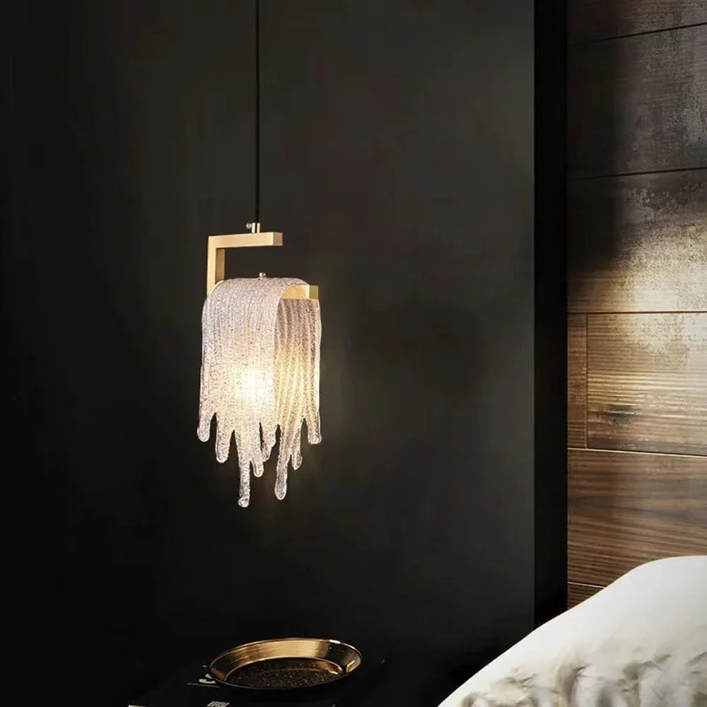 Audara-Crystal Pendant Light, 8-inch Style, Modern and Luxurious Design, Suitable for Various Locations Such As Hotels, Restaurants, and Kitchen Islands. Also Suitable for Bedrooms.
