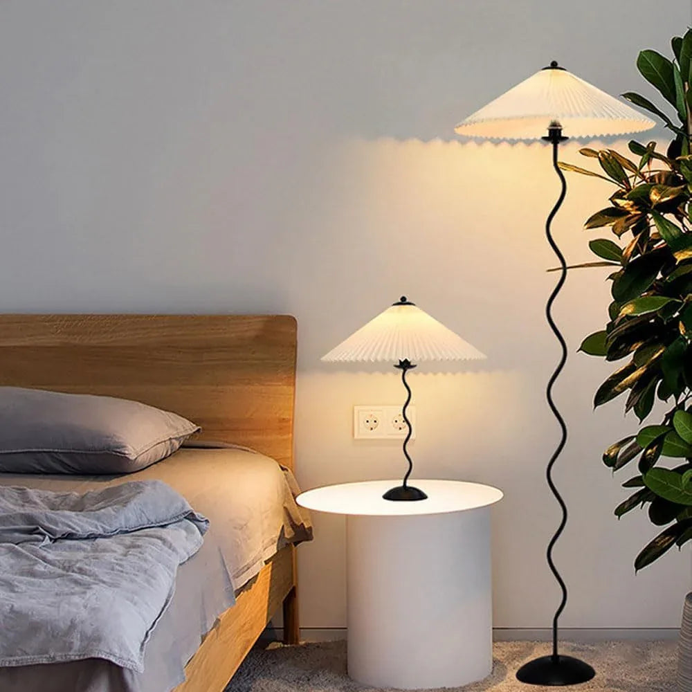 Audara-Simple Designer Study Office Desk Light Warm Hardware Pleat Desk Lamp Hotel Reception Villa Florist Cafe Library Lighting Fixture Dormitory Apartment Bedroom Bedside Table Lamp