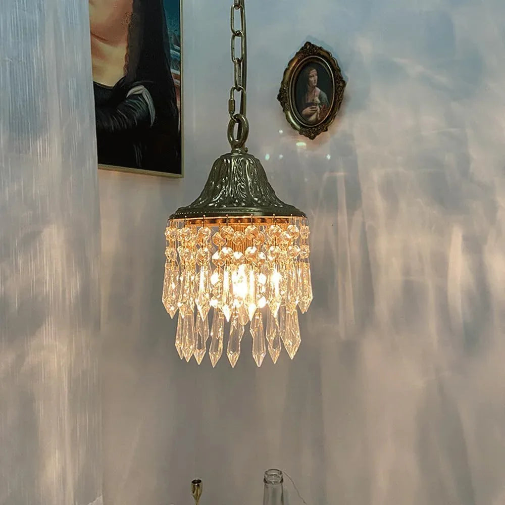 Audara-5-inch Crystal Chandeliers with Diamond-Shaped Pendants European Modern-Style Small Chandelier Suitable for Bedrooms, Studies, Hotels, Kitchens, and Island Ceiling Lights