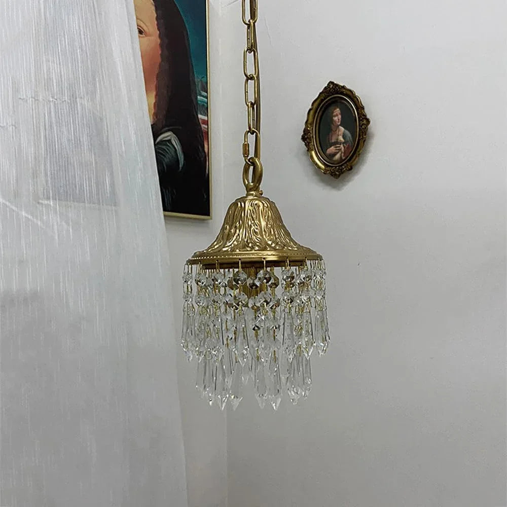 Audara-5-inch Crystal Chandeliers with Diamond-Shaped Pendants European Modern-Style Small Chandelier Suitable for Bedrooms, Studies, Hotels, Kitchens, and Island Ceiling Lights