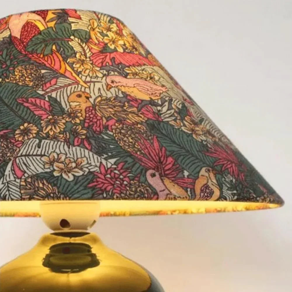 Audara-Warm Retro Study Bedroom Desk Light Romantic Living Room Sofa Bedside Desk Lamp French Fabric Dark Ceramic Table Lamp Cafe Mall Bar Villa Club Decoration Lighting Fixture