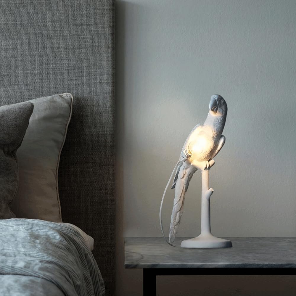 Audara-Scandinavian Creative Parrot Resin Desk Light Simple Bedroom Bedside Living Room Desk Lamp Cupboard Study Teahouse Table Lamp Clubhouse Villa Restaurant Coffee Shop Lighting Fixture