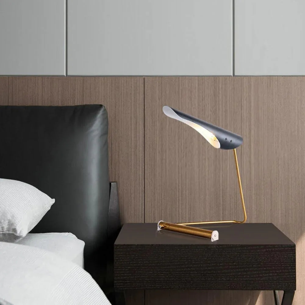 Audara-Scandinavian Simplicity Designer Showroom Showroom Desk Light Fashion Geometric Lines Office Desk Lamp Villa Club Cafe Lighting Fixture Bedroom Living Room Sofa Table Lamp