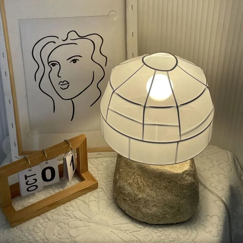 Audara-Wabi-sabi Style Retro Bedroom Bedside Desk Light Fashion Artificial Silk Resin Desk Lamp Living Room Sofa Side Office Decorative Table Lamp Sample Room Backdrop Cafe Lighting Fixture