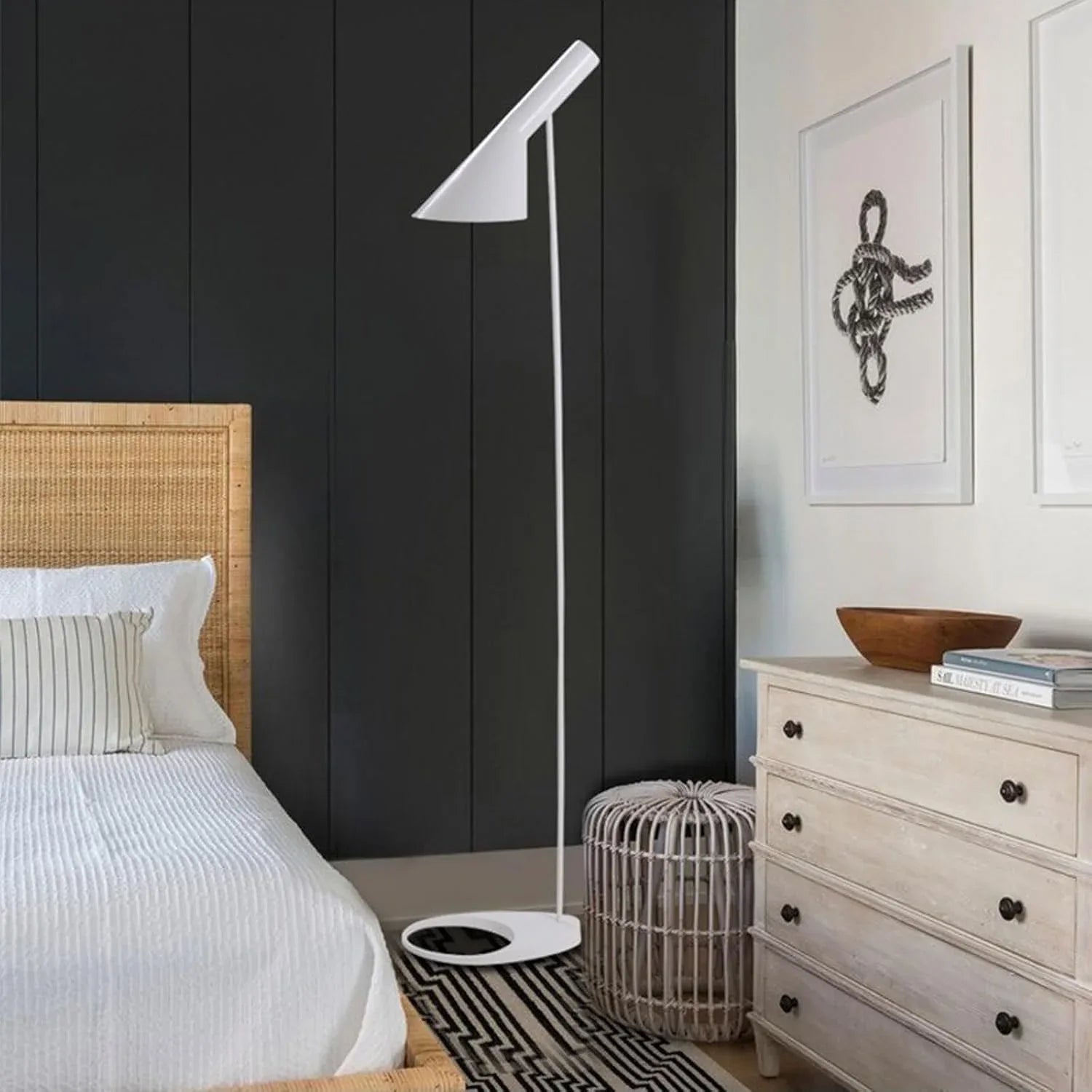 Audara-Scandinavian Creative Bedroom Study Floor Lamp Simple H51in E26 Black/White Zinc Alloy Standing Lamp Corridor Office Torchiere Restaurant Villa Coffee Shop Lighting Fixture